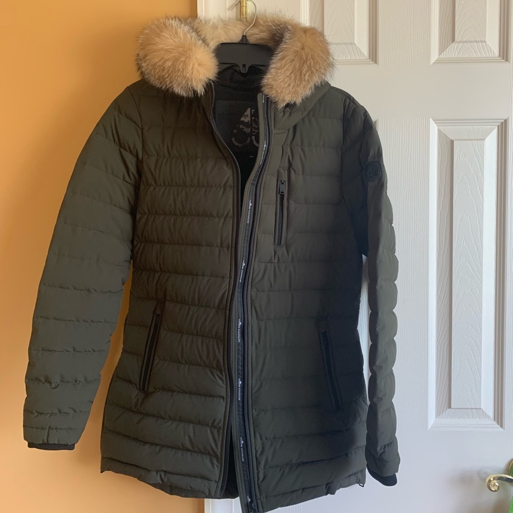 Moose knuckles down jacket Women size M
